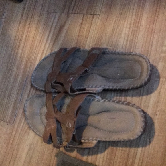 Sandals - Picture 2 of 2